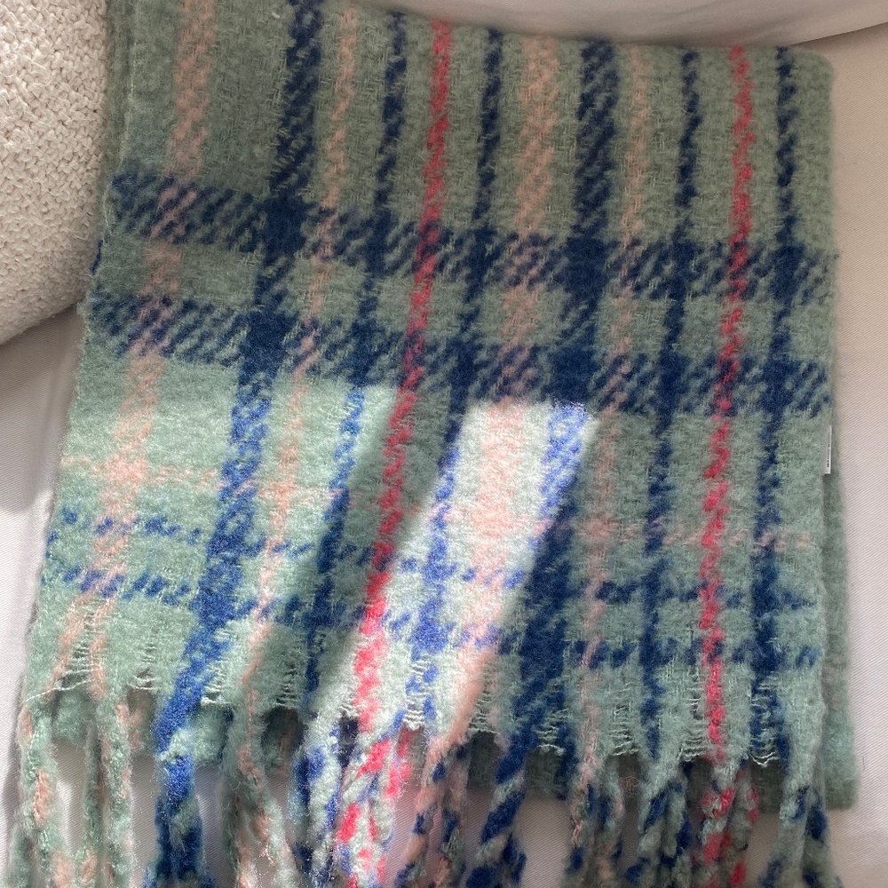 Oak & Fort Blanket Like Scarf/Wrap